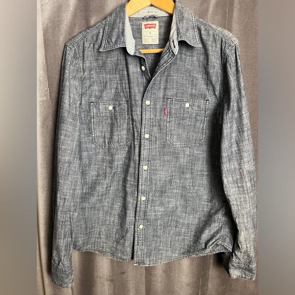 Levi's Men's Blue Denim / Chambray Shirt - M